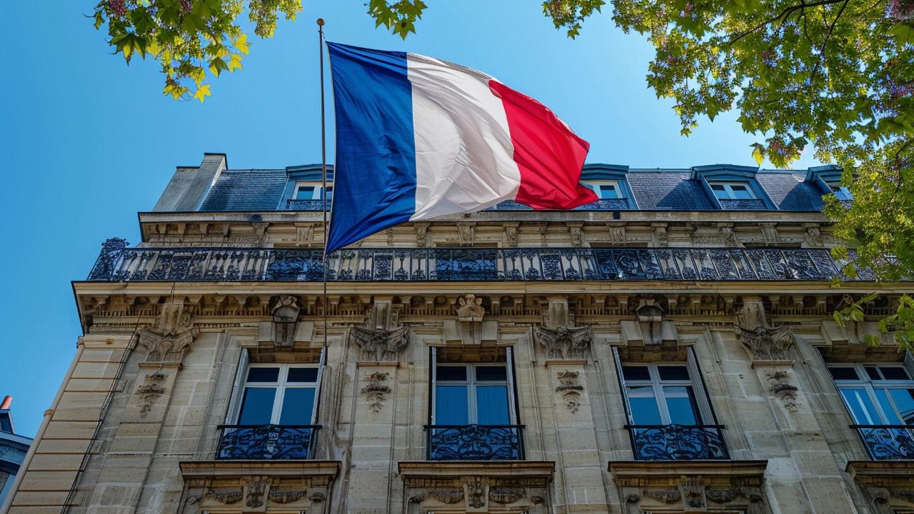 Indian Students in France 2024: France Anticipates Hosting Over 30,000, Boosting Bilateral Ties.