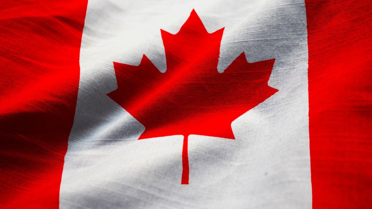 Canada passport processing 30 days guarantee for Canadian citizens